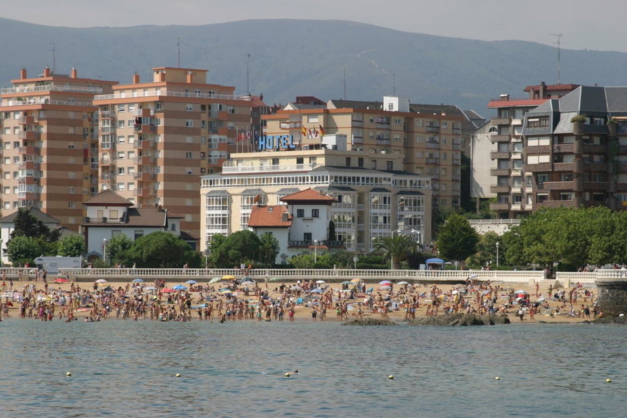 Las Rocas Playa Hotel, Castro-Urdiales, Spain