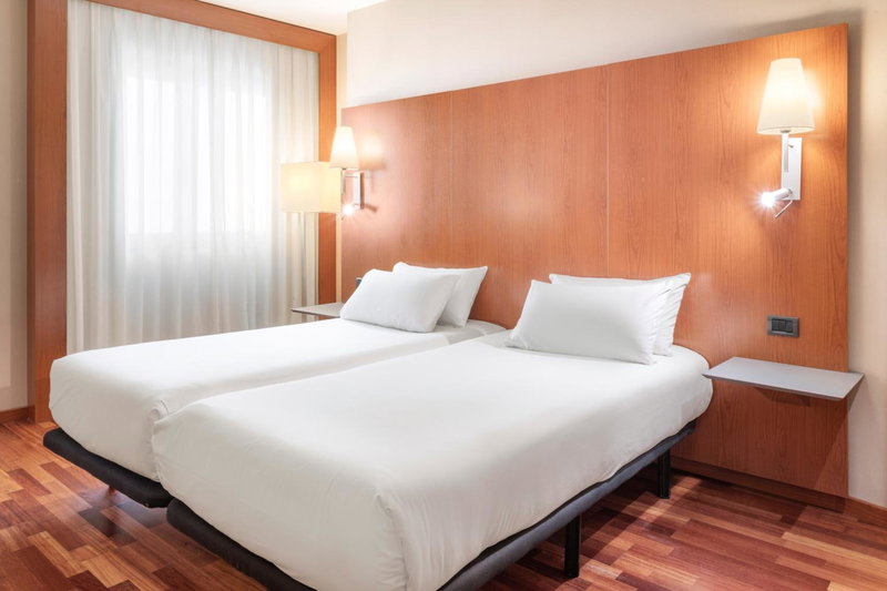 B&B HOTEL Ciudad de Lleida, Lleida, Испания