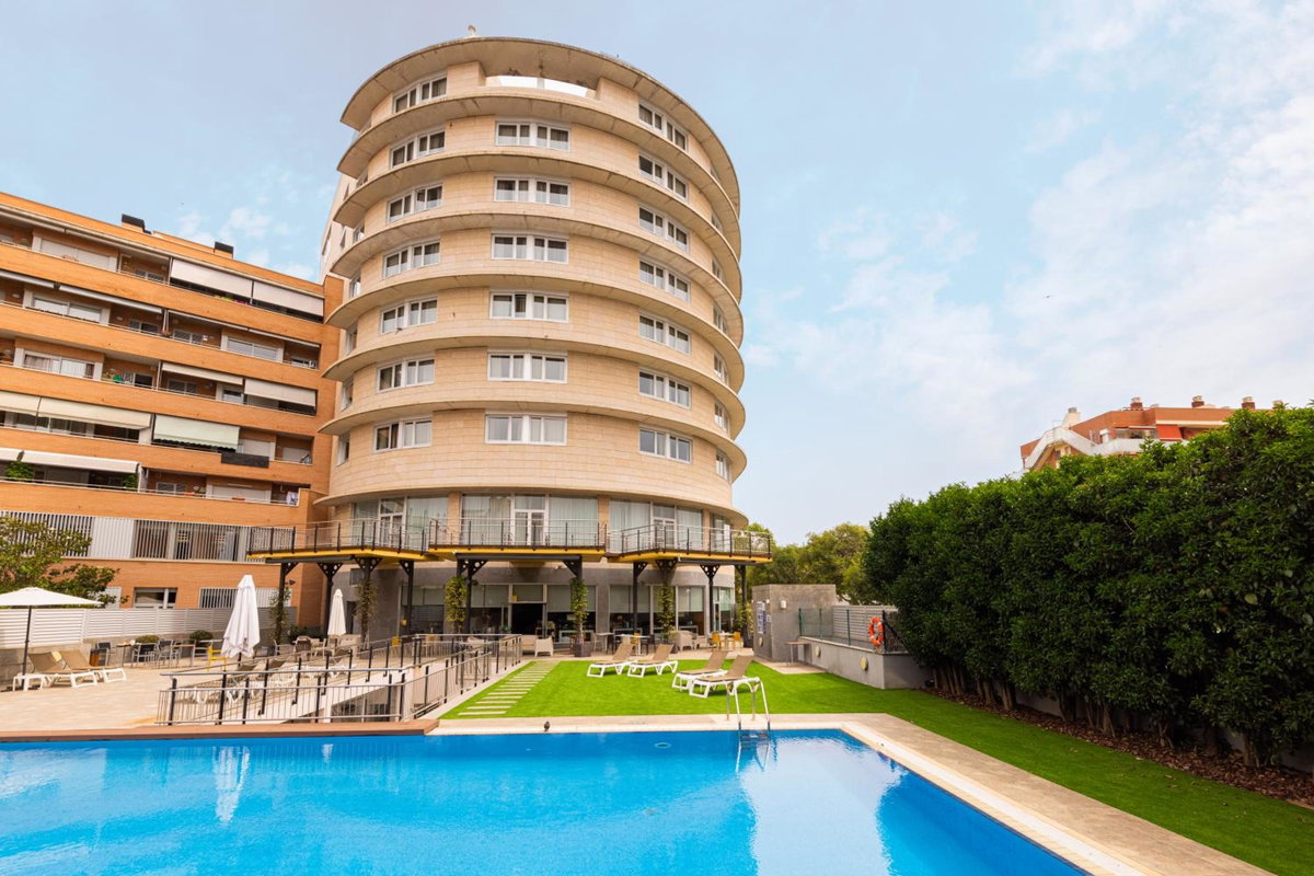 Hotel · Ponient Vila Centric by PortAventura World - Available rates with tickets to PortAventura Park & Ferrari Land, Vila-seca