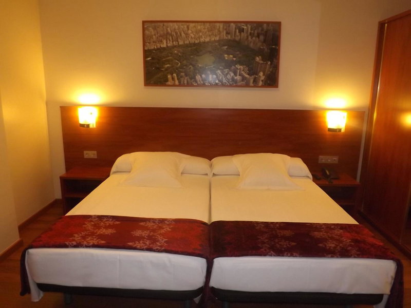 B&B HOTEL Tarragona Reus, Reus, Spain