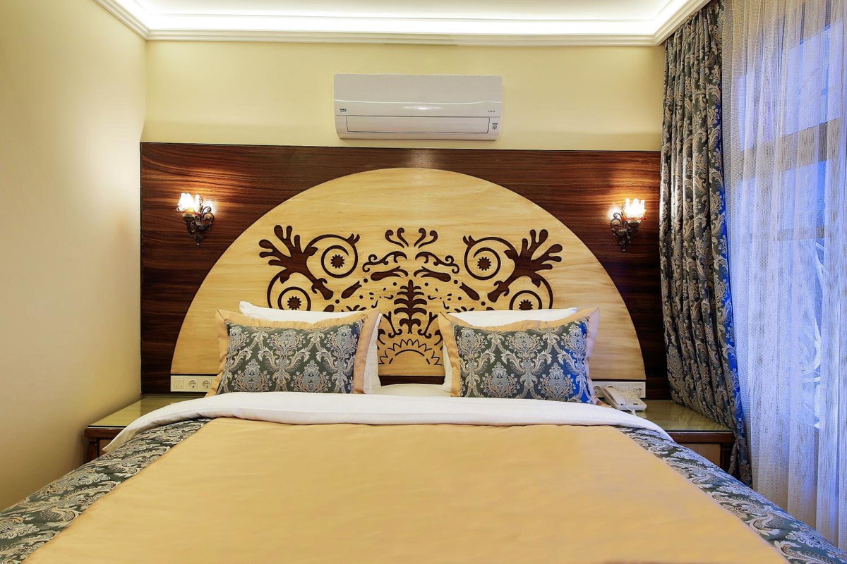 Hotel · Katelya Hotel, Eminoenue