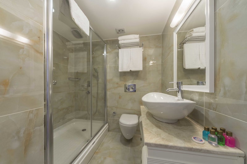 Kunlun Kensington Hotel, Istanbul, Turkey
