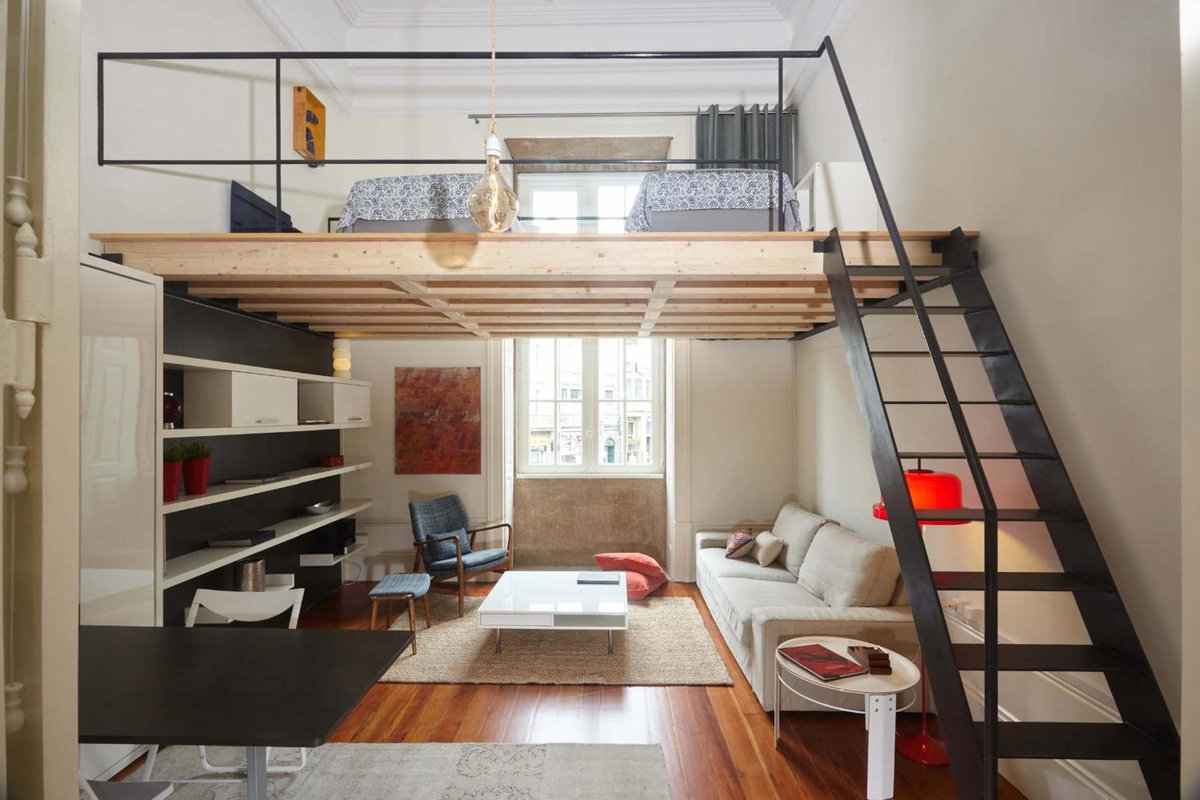 The Passenger Hostel, Portugal