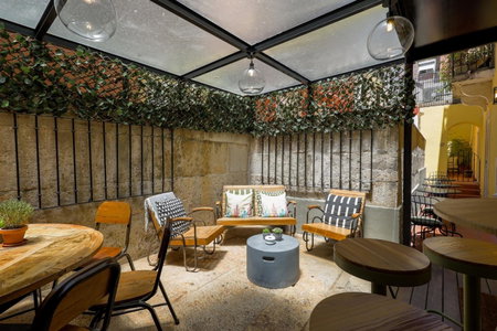 LR Guest House, Lisbon, Portugal