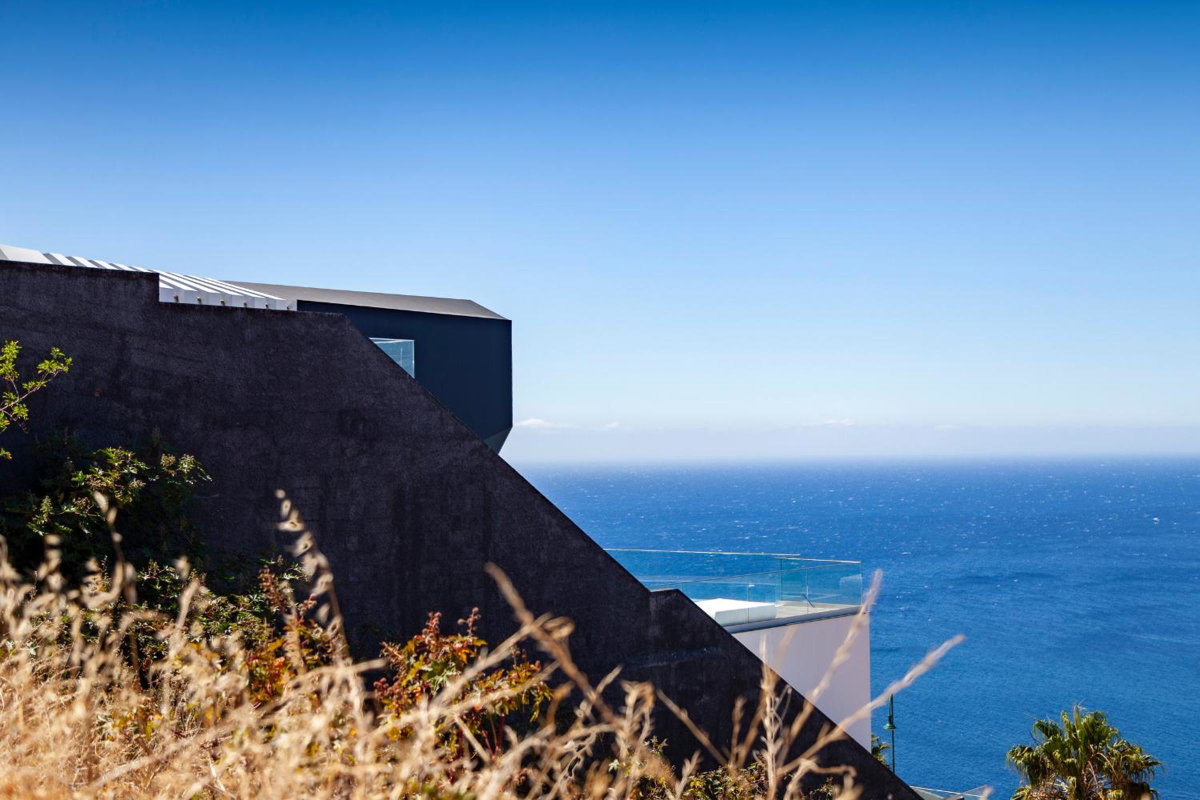 Infinito Azul, Portugal