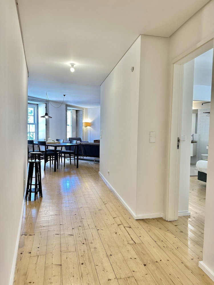 Hotel · Youropo - Taipas 7 in Oporto, Porto