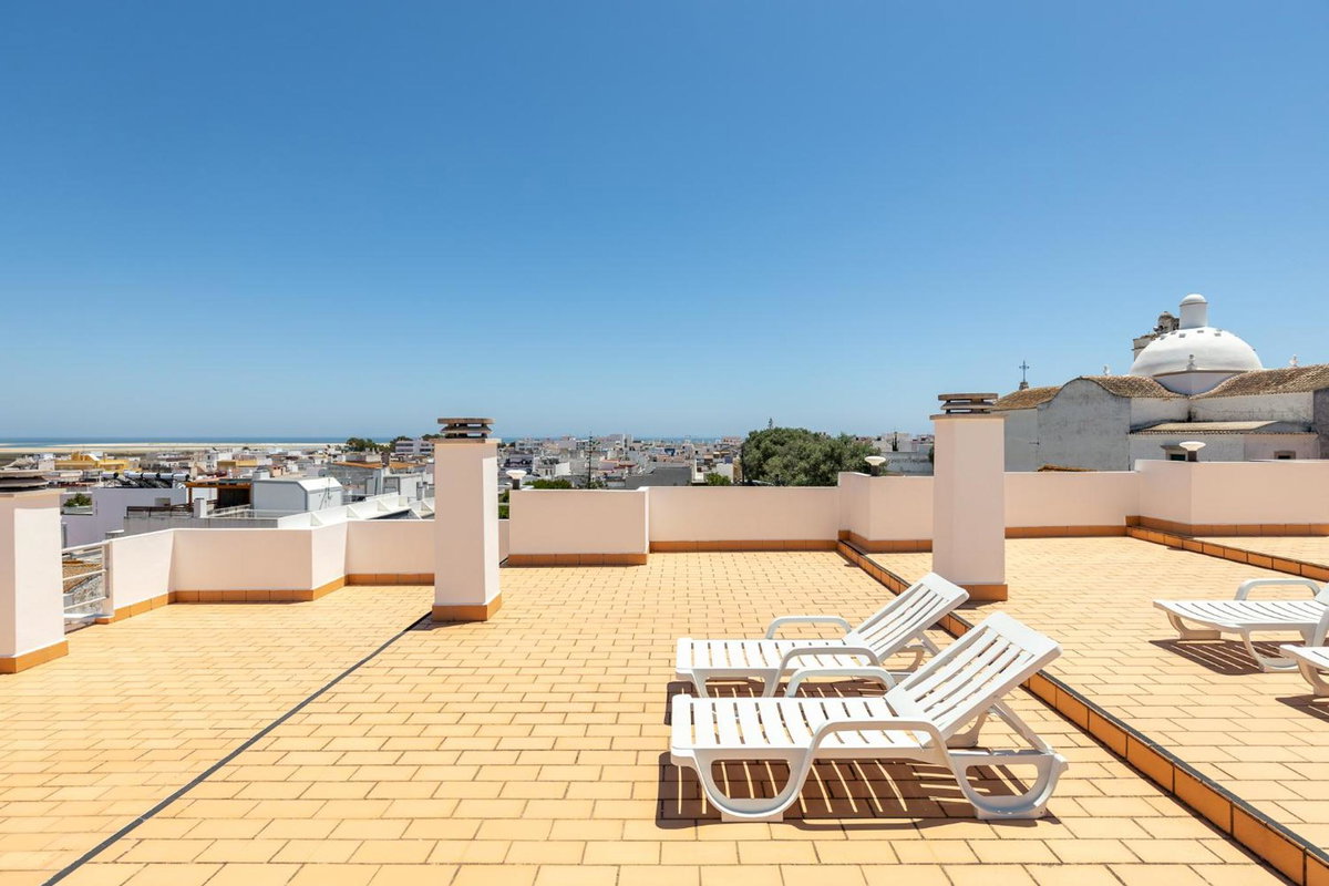 Hotel · Estudios Salinas - Fuseta, Laranjeiro