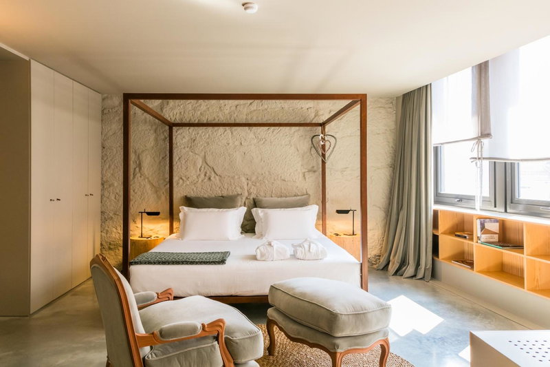 Armazém Luxury Housing- Architectural & Design Hotel, Porto, Portugal
