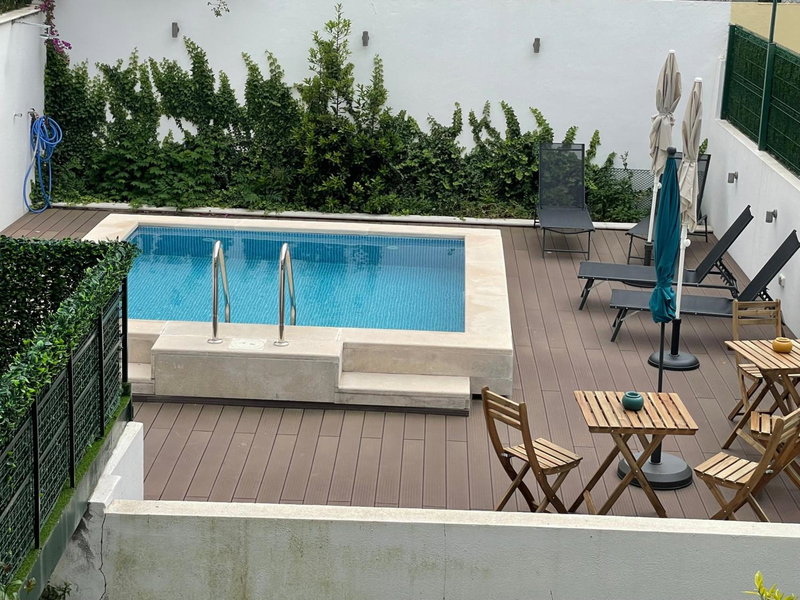 Saldanha Pool & Garden, Alvalade, Португалия