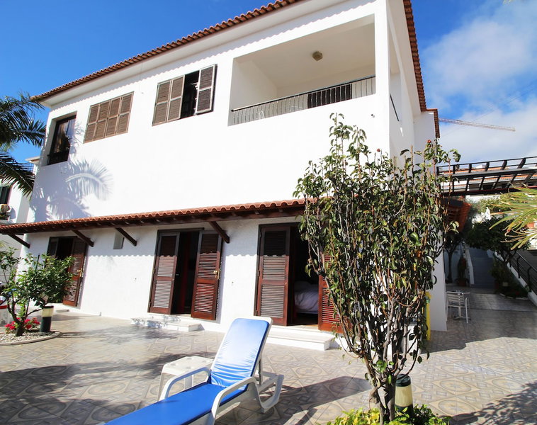 Vila Lusitânia, Sao Martinho, Portugal