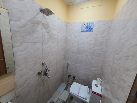 Lucky Restaurant & Guest House Near Taj Mahal, Agra, Индия