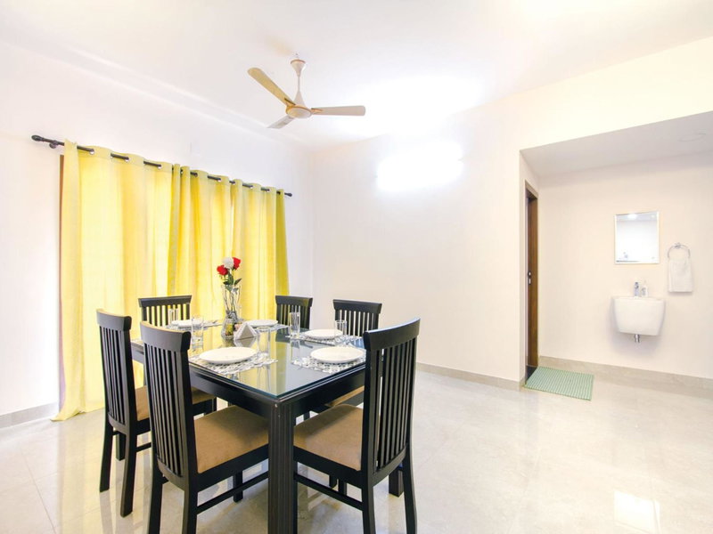 Kolam Gandhi Serviced Apartments - Adyar, Alandur, India