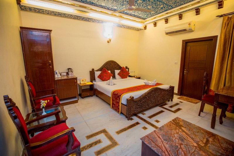 Nahargarh Haveli-Near Train station Metro, Jaipur, India