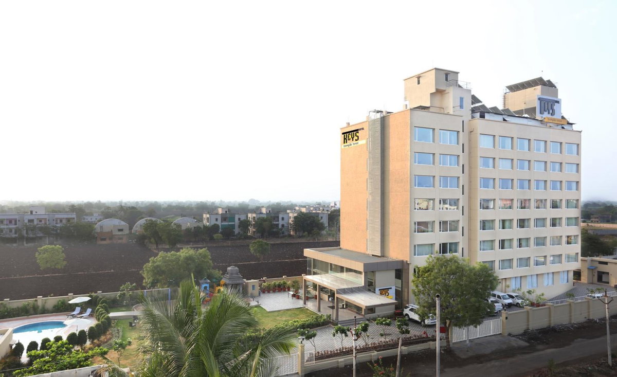 Temple Tree Hotel Shirdi, a member of Radisson Individuals, Inde