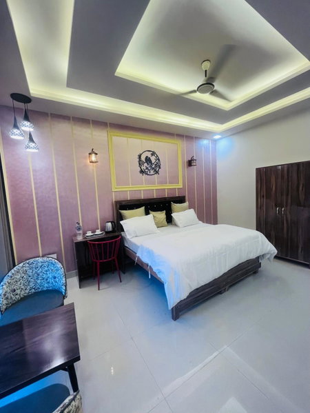 Rootz, Raipur, Inde