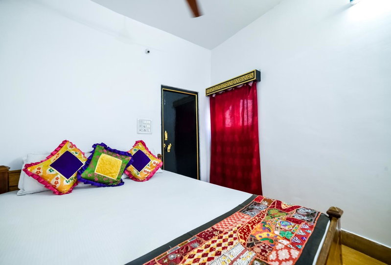 Mud Mirror Guesthouse, Jaisalmer, India
