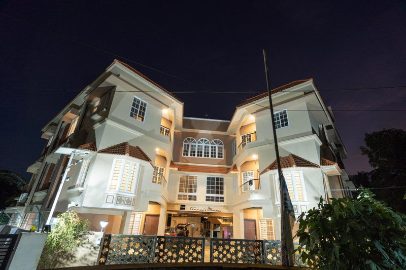 Amminis Mansion by Doris Homes, Thrissur, India