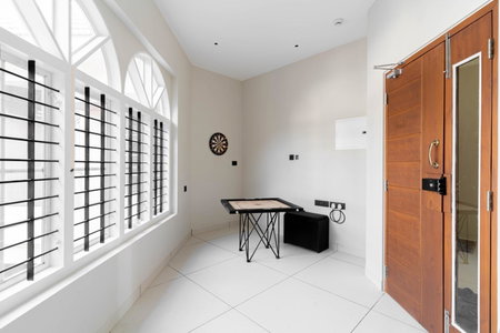 Amminis Mansion by Doris Homes, Thrissur, India