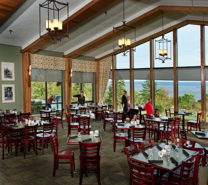 Silver Dart Lodge, Baddeck, Canada