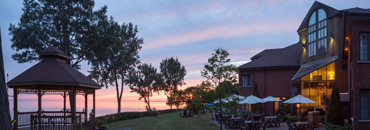 Hotel · L'Auberge Du Lac St-Pierre, Sainte-Catherine