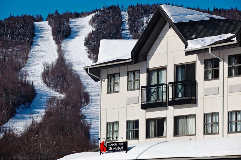 Hotel Stoneham, La Haute-Saint-Charles, Kanada