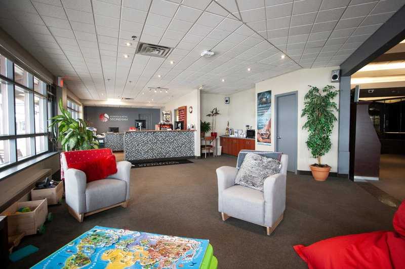 Hotel Stoneham, La Haute-Saint-Charles, Kanada
