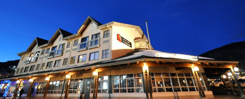 Hotel Stoneham, La Haute-Saint-Charles, Kanada