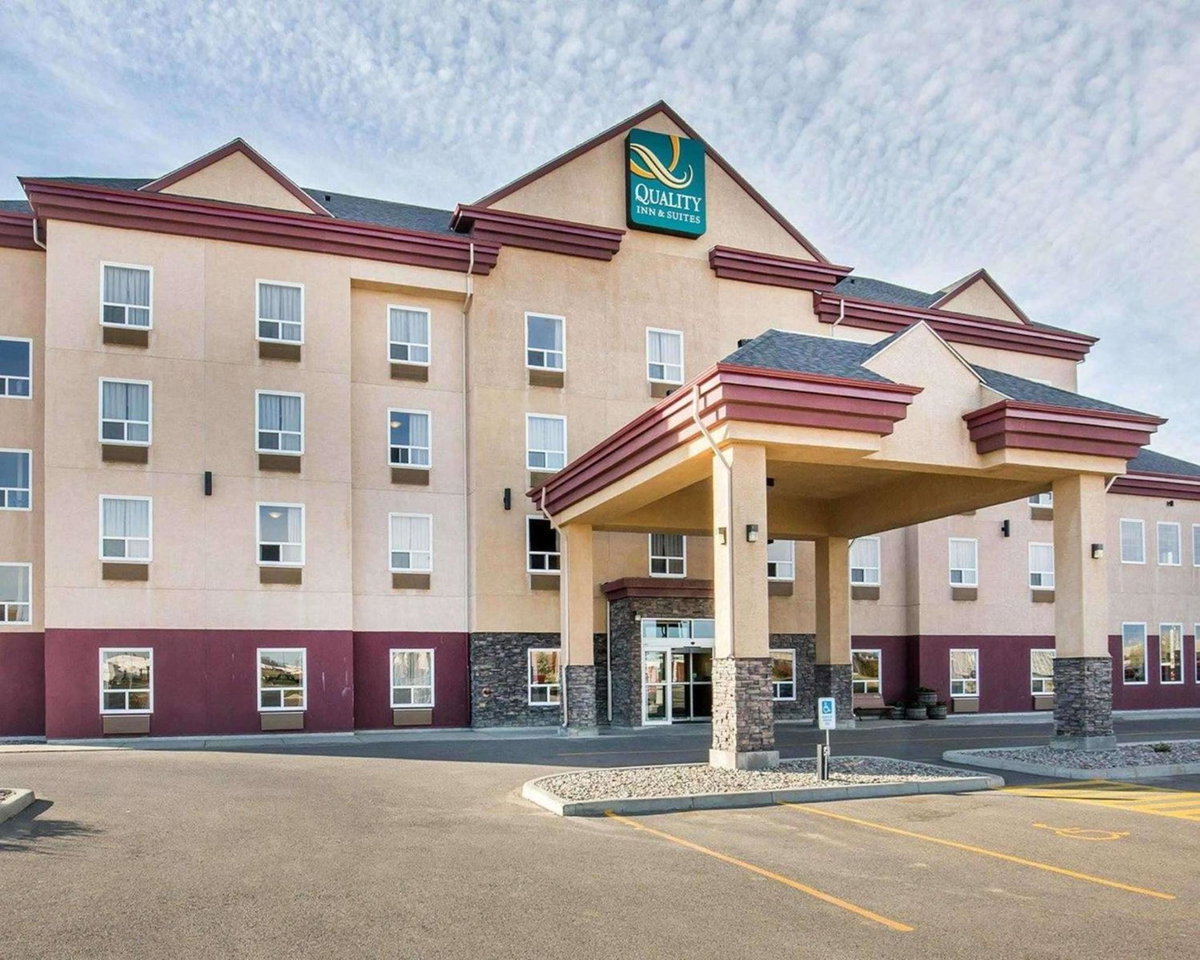 Hotel · Quality Inn & Suites Lethbridge East, Lethbridge