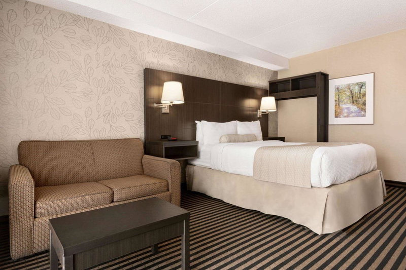 Days Inn by Wyndham Miramichi NB, Miramichi, Canada