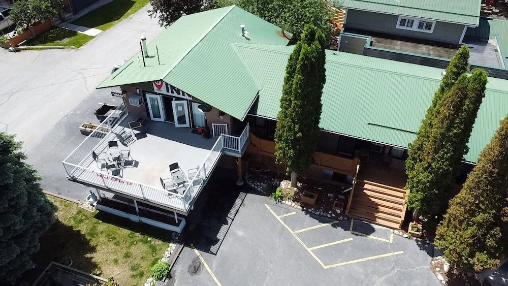 Destination Inn, Canadá