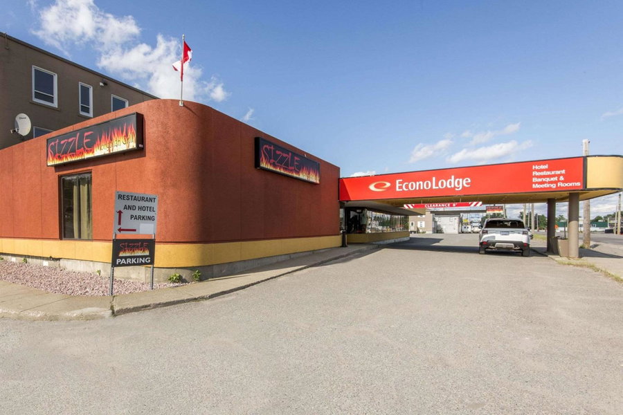 Econo Lodge, Greater Sudbury, Canada