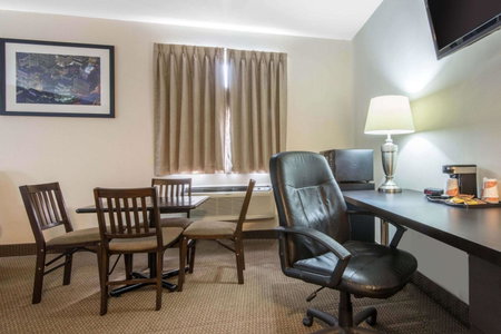 Econo Lodge, Greater Sudbury, Canada