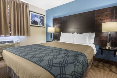 Econo Lodge, Greater Sudbury, Canada