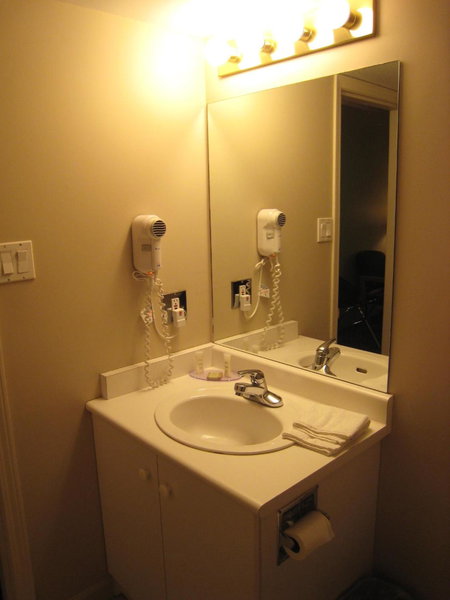 Super 8 by Wyndham Castlegar BC, Castlegar, Canada