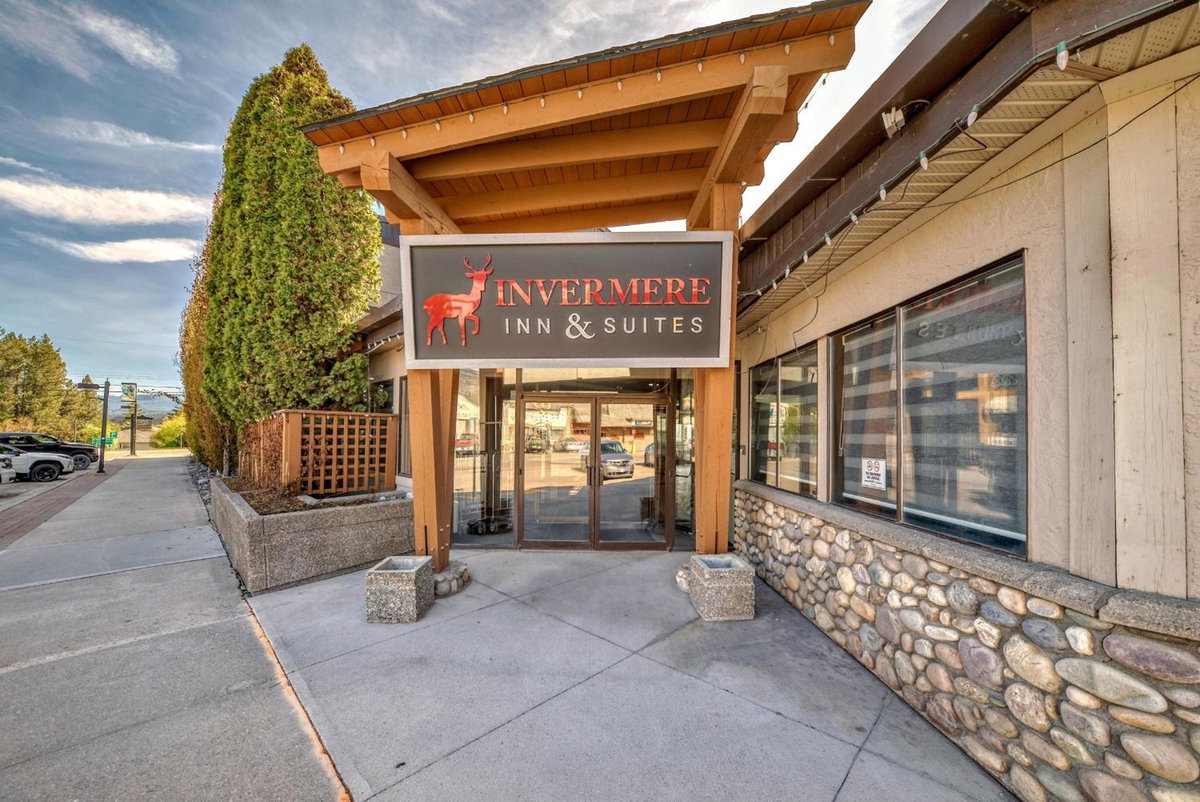 Hotel · Invermere Inn & Suites, Invermere