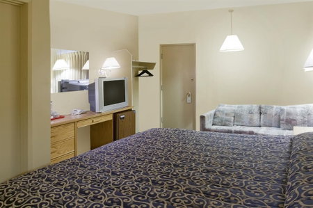 Canadas Best Value Desert Inn & Suites Cache Creek, Cache Creek, Canada