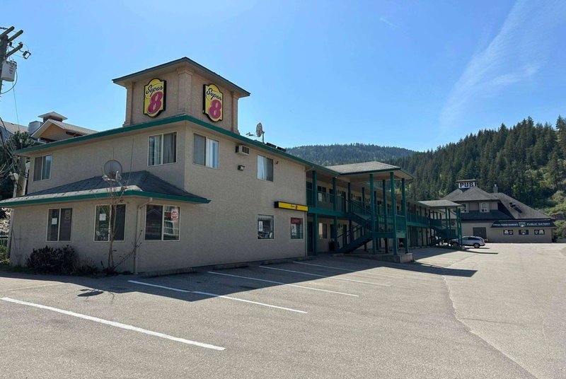 Super 8 by Wyndham Sicamous, Sicamous, Kanada