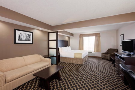 Ramada by Wyndham Cold Lake, Cold Lake, Канада