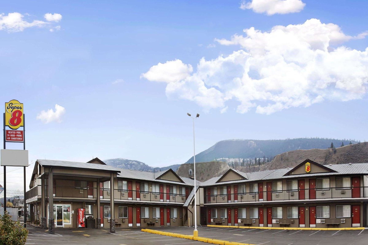 Super 8 by Wyndham Kamloops East, Canada