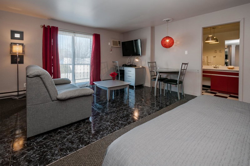 Hotel & Suites Monte-Cristo, L'Ancienne-Lorette, Canada