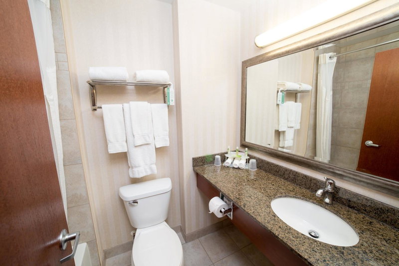 Holiday Inn Express & Suites Drayton Valley by IHG, Drayton Valley, Canada
