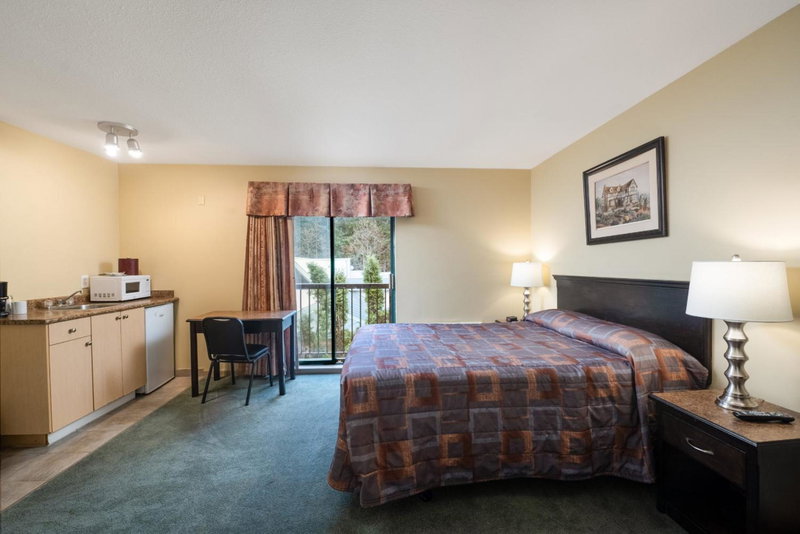 Canadian Inn, Surrey, Kanada