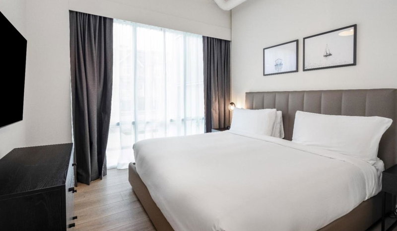 Steveston Waterfront Hotel, Richmond, Canada