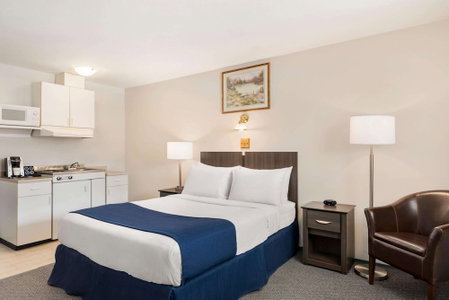 Travelodge by Wyndham McBride, McBride, Canada