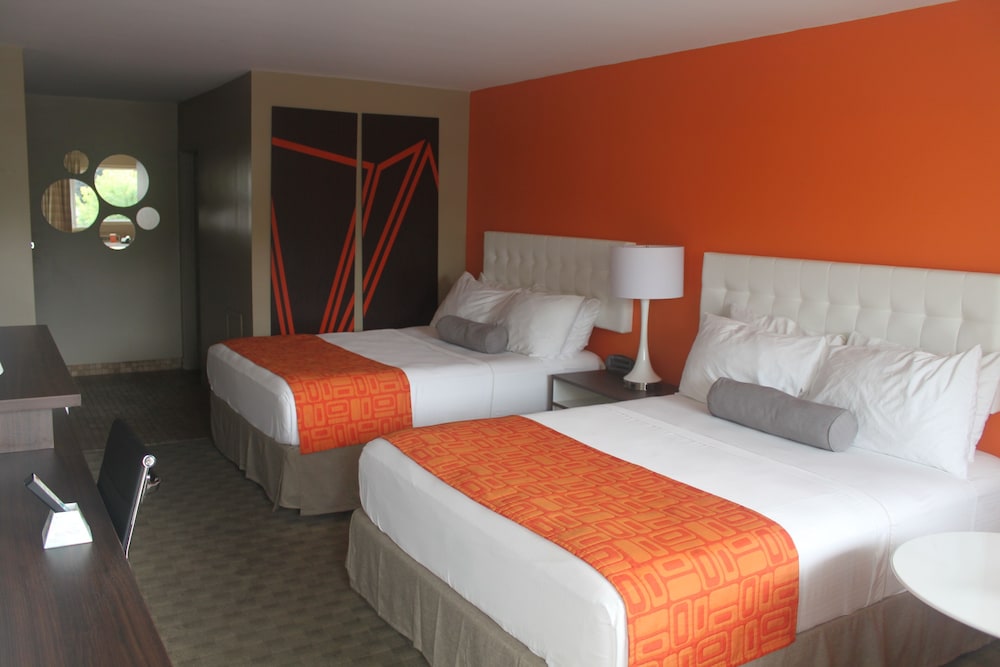 Howard Johnson by Wyndham Kingston, Canada