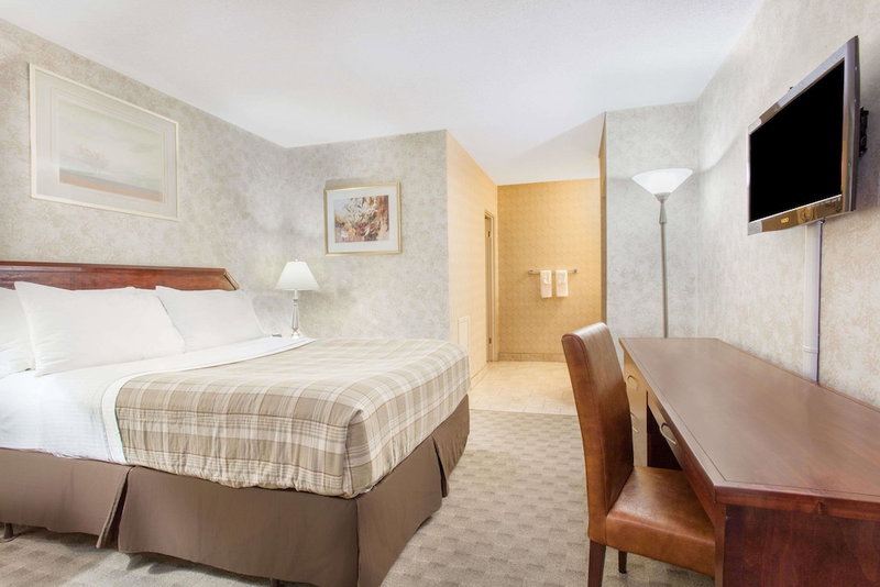 Howard Johnson by Wyndham Kingston, Kingston, Canadá