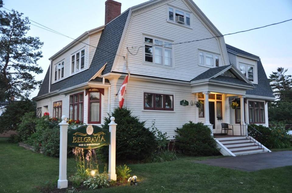 Belgravia B&B, Canada