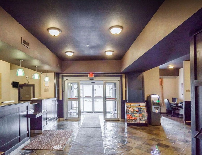 Prairie Moon Inn Sylvan Lake, Red Deer, Canada