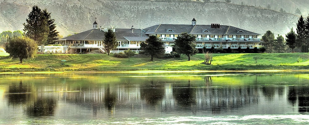 South Thompson Inn & Conference Centre, Canada