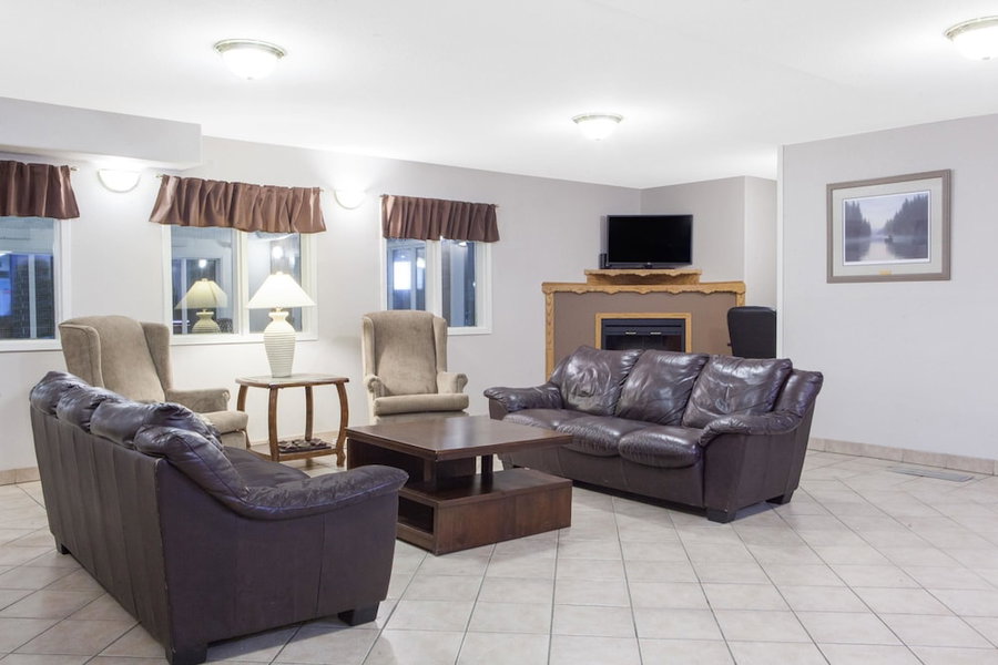 Super 8 by Wyndham Fort Frances, Fort Frances, Canada